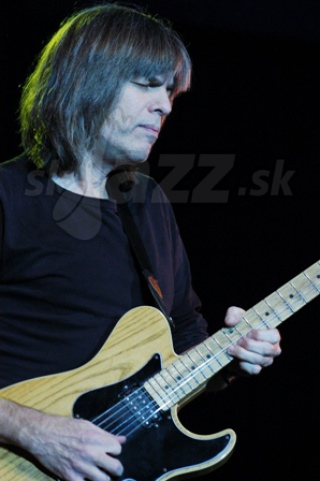  MIKE STERN  