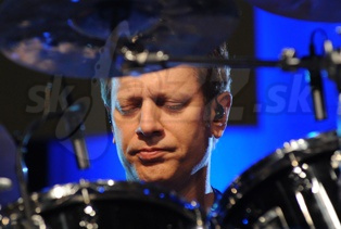  DAVE WECKL  