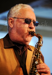  LEE KONITZ  