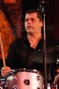  DUSAN  