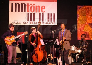  GILAD HEKSELMAN QUARTET  