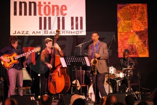  GILAD HEKSELMAN QUARTET  