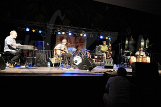  MARC RIBOT Y LOS CUBANOS POSTIZOS  