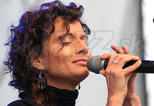  MONIKA MASAROVIČOVÁ  