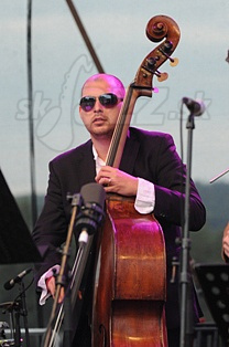  TOMÁŠ  