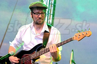  TOBIAS FLEISCHER  