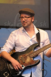 TOBIAS  