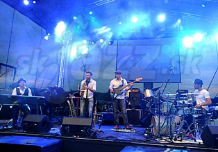 MO´ BLOW  