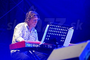  CHRISTOPHE  