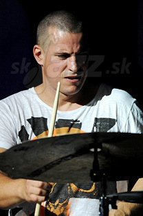  MARTIN  