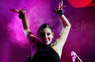  SHARON SULTAN  