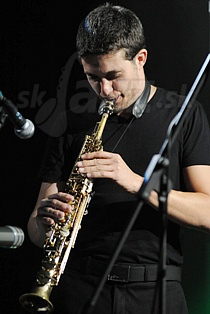  CLÉMENT  