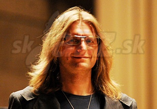  LESZEK MOZDZER  