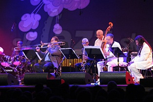  M.R.ABRAMS EXPERIMENTAL BAND  