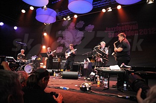  GERRY HEMINGWAY QUINTET  