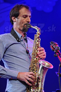  STÉPHANE  