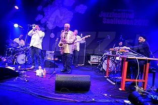  PHAROAH & THE UNDERGROUND  