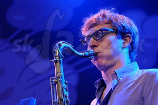  DAN KINZELMAN  