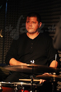  DUSAN NOVAKOV  