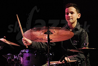  DAVID HODEK  