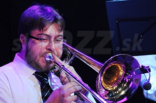 JOZEF VOROS  