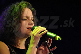  ANDREA BUČKOVÁ  