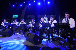  SWING SOCIETY ORCHESTRA  