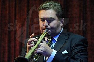  ĽUBOMÍR KAMENSKÝ  