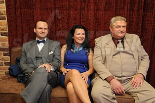  MILOŠ A MANŽELIA FIČOROVCI  