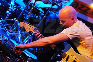 CHRIS