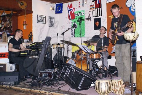 WALTER PHISHBACHER TRIO