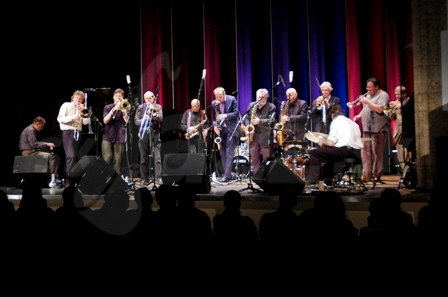 GLOBE UNITY ORCHESTRA