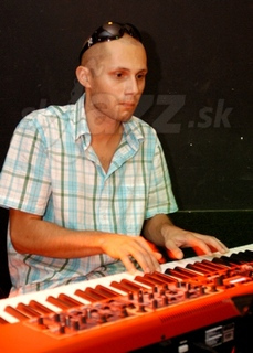 TOMÁŠ GAJLÍK