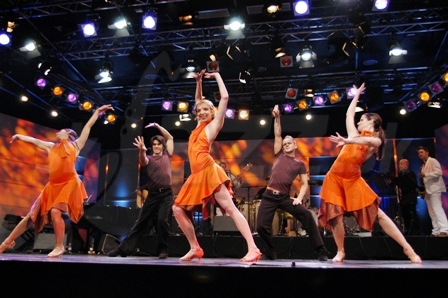  LUCIANO DI NATALE DANCE COMPANY