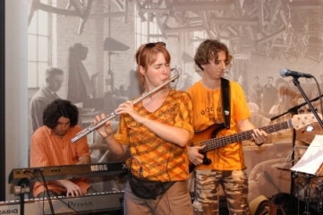  PRELO+SISA+VIKTOR HIDVÉGHY