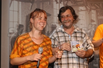  DVAJA NAHLAVNEJŠÍ VEČERA