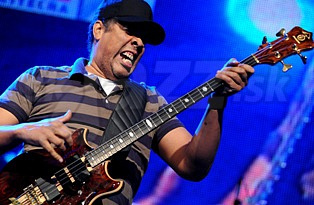  STANLEY CLARKE  