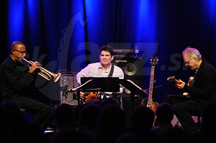  BILL FRISELL TRIO  