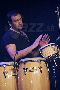  LUCA  