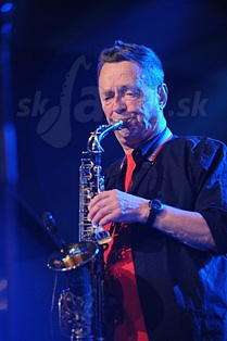  ZBIGNIEW  
