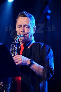  ZBIGNIEW  