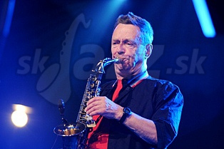  ZBIGNIEW  