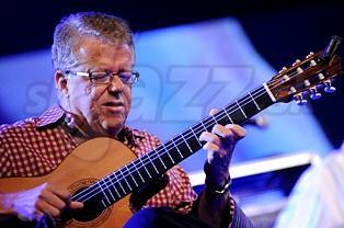  ROMERO LUMAMBO  