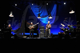  JAN GARBAREK QUARTET  
