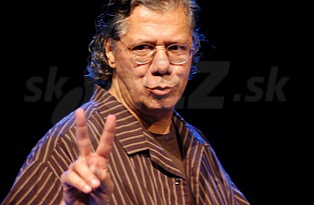 CHICK COREA