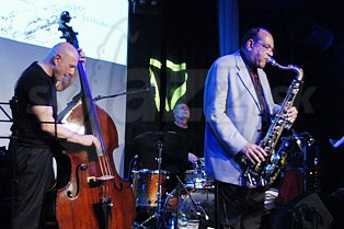  ERNIE WATTS QUARTET  