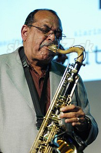  ERNIE  