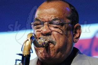  ERNIE  