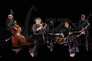  DWIGHT TRIBLE&PAUL ZAUNER SEXTET  