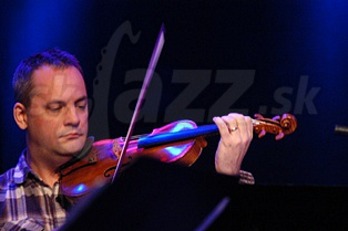  TOM NORRIS  